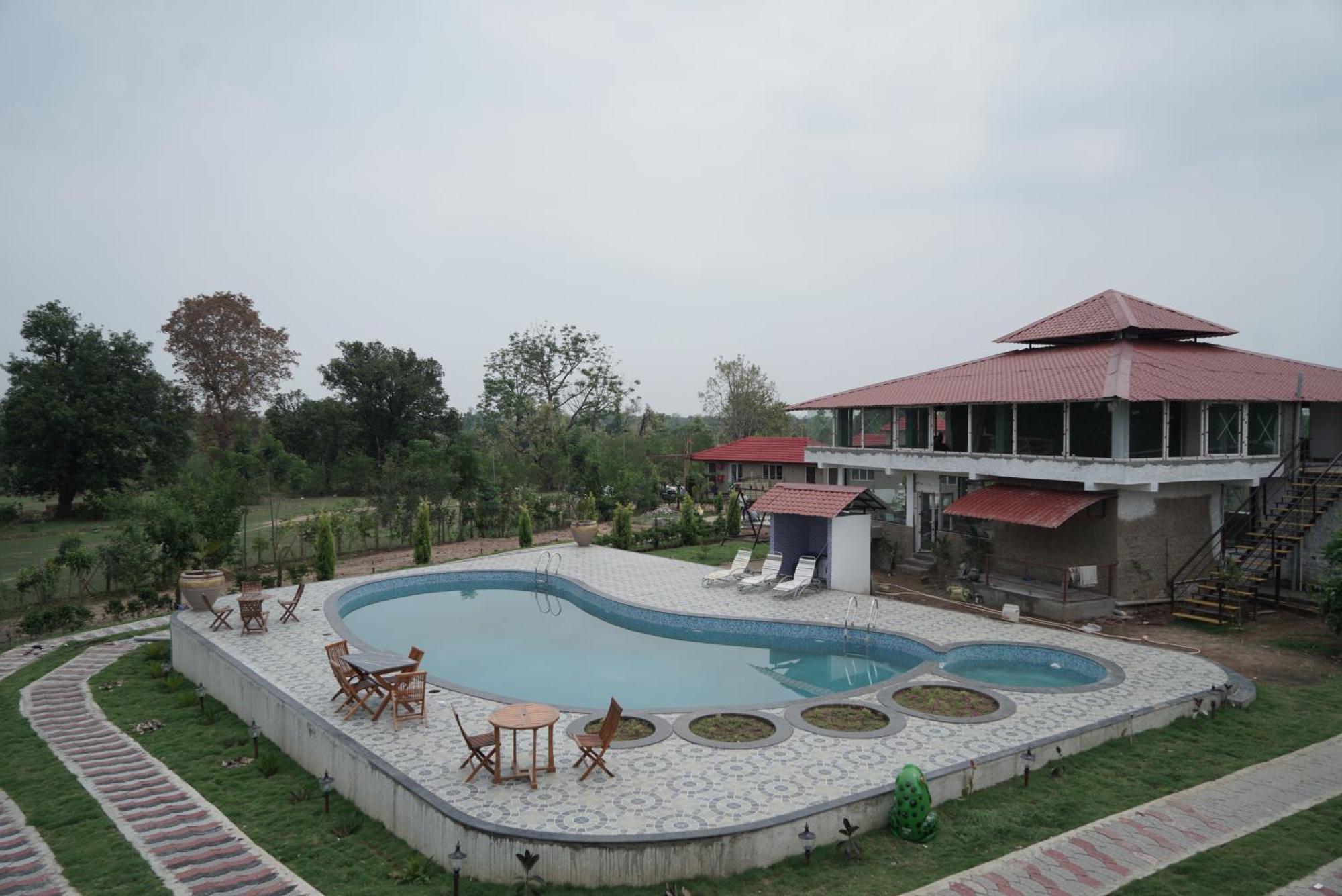 Tiger Sanskriti Resort Khawāsa Buitenkant foto